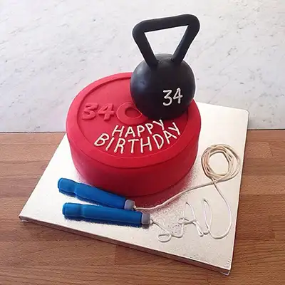 Get creative with cake ideas for a gym freak's upcoming birthday. Look at  this gym-themed cake inspiration by @cakeplazaofficial and yo... | Instagram