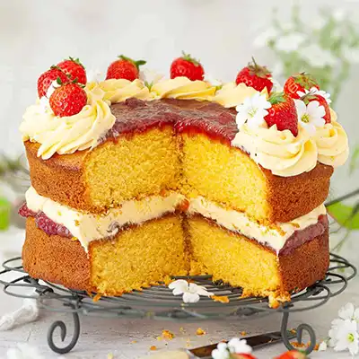 Custard Cake with Fruits