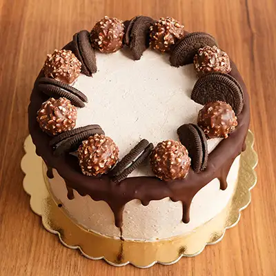 Ferrero Rocher Oreo Cake