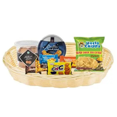 Holly Jolly Liquor Gift Basket – Christmas gift baskets – US delivery -  BroCrates USA