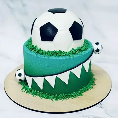 the cake box girls: Football cake